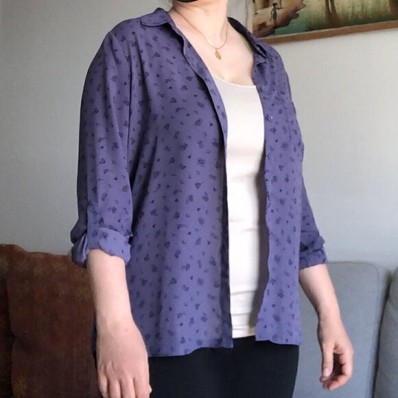 Reitmans Blouse Button Down Office Casual Roll-Up Sleeves Floral Purple Large - Picture 3 of 14
